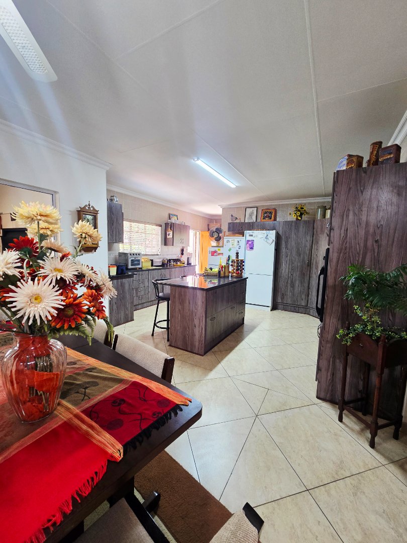 3 Bedroom Property for Sale in Flimieda North West